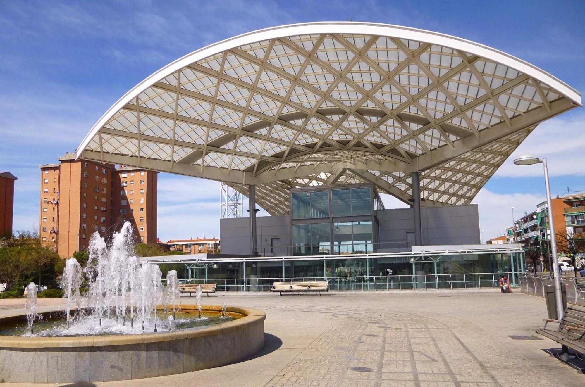 Piso Amplio Y A Estrenar A 1 Parada De Atocha Apartamento